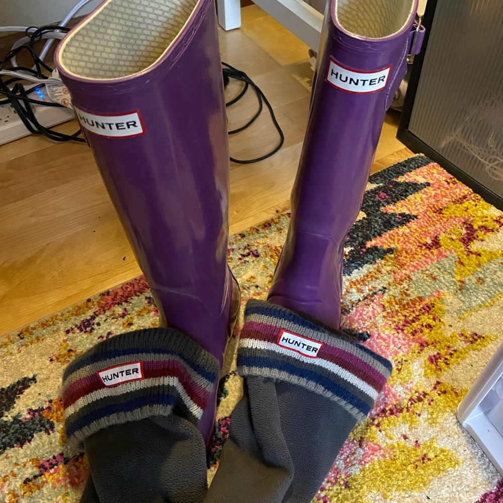 Hunter original tall gloss women’s rain boots violet